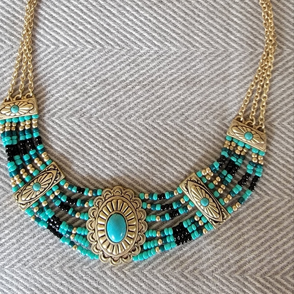 Tourqise and gold necklace - Picture 6 of 7